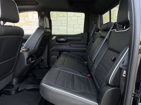 Used 2024 GMC Sierra 1500 AT4X AWD/4WD image 29