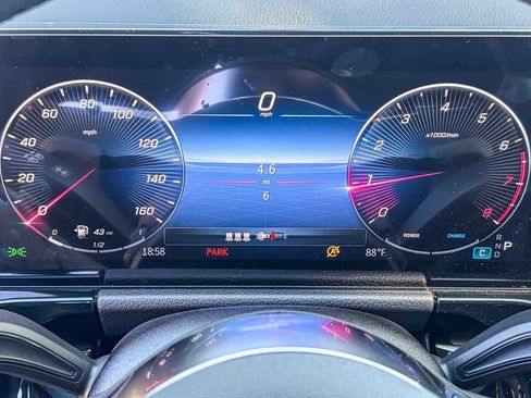 New 2026 Mercedes-Benz GLA 250 image 21