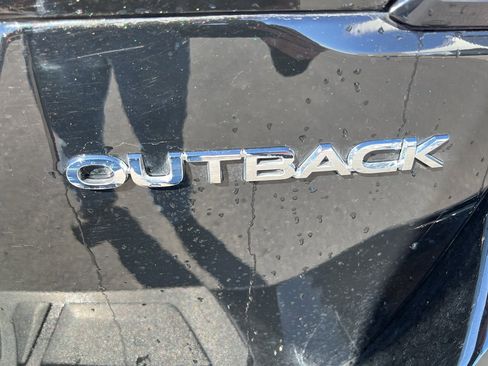 Used 2025 Subaru Outback Premium w/ Popular Package #1A image 30