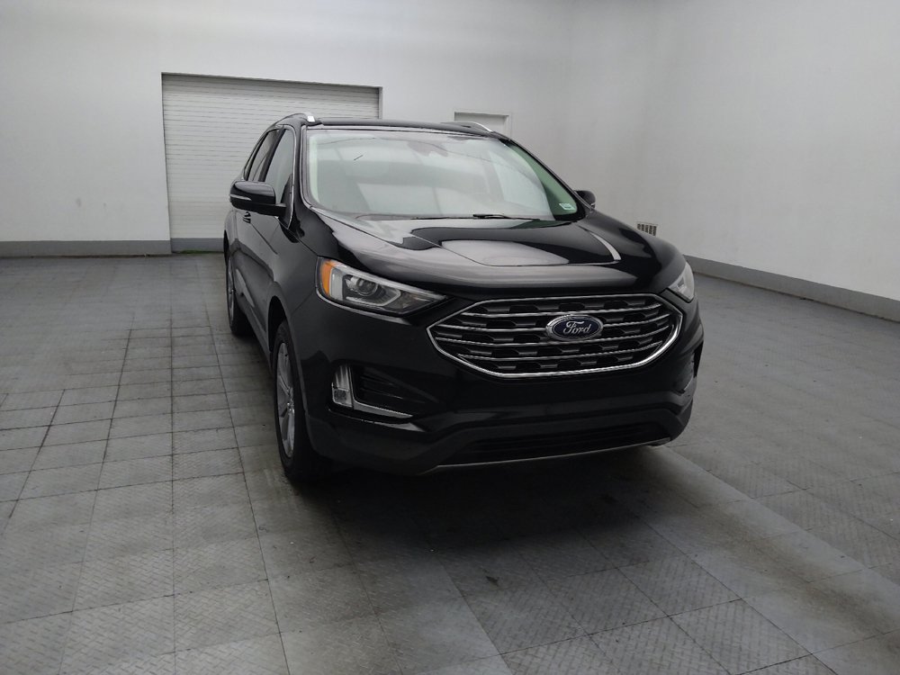 Used 2019 Ford Edge Titanium FWD image 13