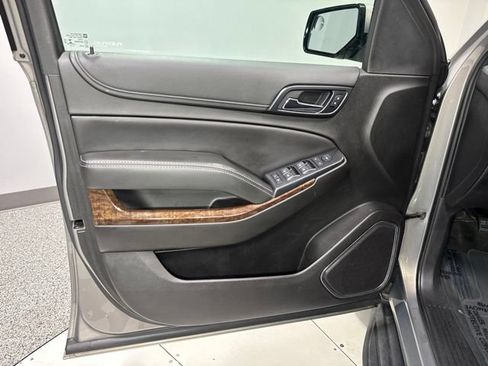 Used 2018 Chevrolet Suburban LS w/ Skid Plate Package AWD/4WD image 11