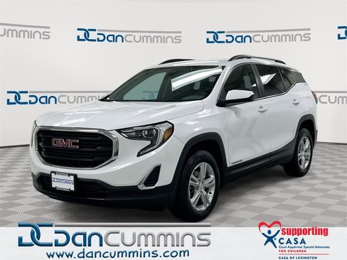 Used 2021 GMC Terrain SLE w/ Driver Convenience Package image 1