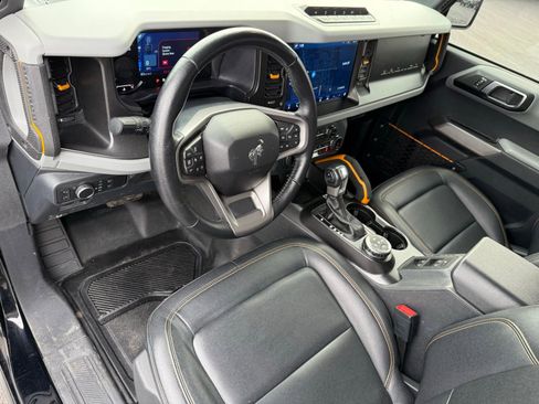 Certified 2022 Ford Bronco Badlands image 11