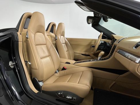 Used 2013 Porsche Boxster RWD image 22