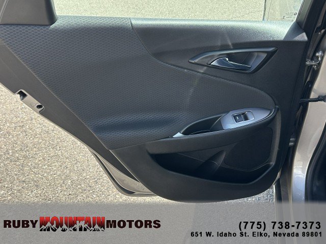 Used 2022 Chevrolet Malibu LT FWD image 18