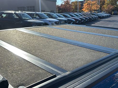 Used 2022 Chevrolet Silverado 1500 LT Trail Boss w/ LT Trail Boss Premium Package image 33