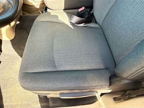 Used 2019 RAM 2500 Big Horn image 21