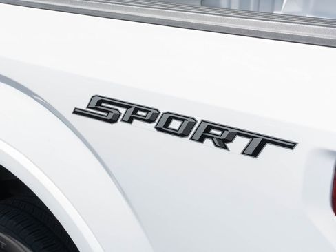 Used 2019 Ford F150 XLT w/ Equipment Group 302A Luxury RWD image 8