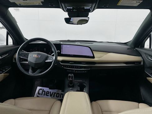 Used 2024 Cadillac XT4 Premium Luxury w/ Technology Package image 23