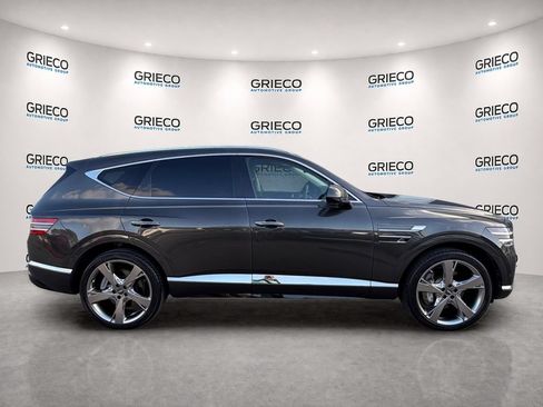 Used 2024 Genesis GV80 3.5T w/ Prestige Package AWD/4WD image 8