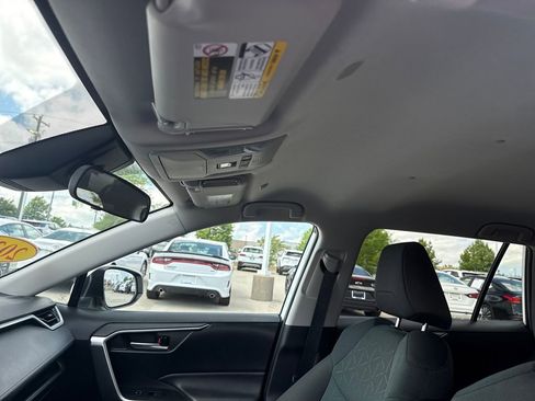 Used 2024 Toyota RAV4 XLE FWD image 16