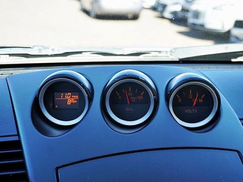 Used 2006 Nissan 350Z Base 2dr Coupe w/ (N93) Cargo Convenience Pkg image 23