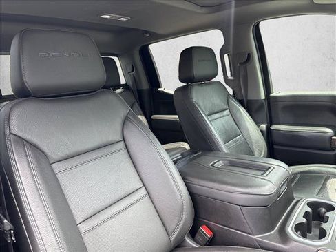 Used 2022 GMC Sierra 1500 Denali w/ Denali Premium Package AWD/4WD image 24