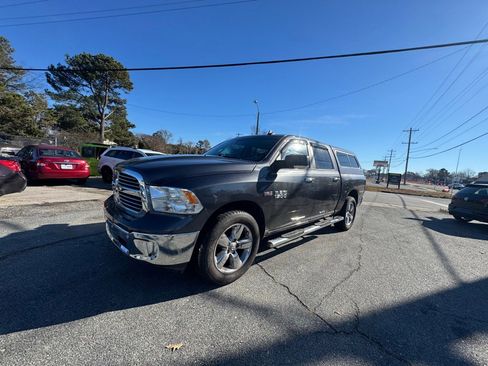 Used 2016 RAM 1500 Big Horn image 1