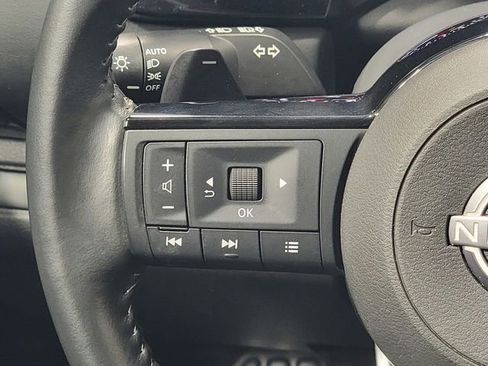 Used 2022 Nissan Pathfinder SV w/ Cargo Package AWD/4WD image 27