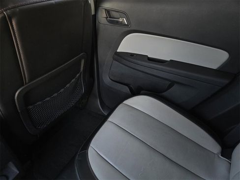 Used 2013 Chevrolet Equinox LT w/ Power Convenience Package image 16