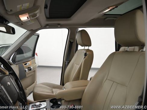 Used 2015 Land Rover LR4 HSE image 15