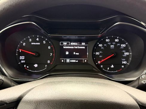 Used 2023 Chevrolet TrailBlazer LT w/ Convenience Package AWD/4WD image 32