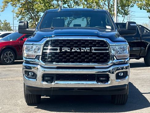 Used 2024 RAM 2500 Big Horn w/ Bed Utility Group image 9