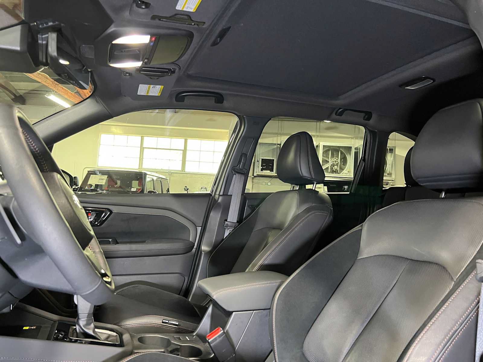 Used 2025 Subaru Forester Touring AWD/4WD image 23