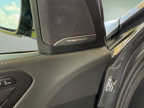 Used 2026 BMW X7 xDrive40i image 27