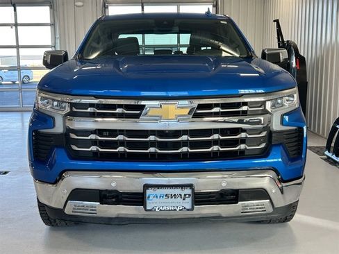 Used 2022 Chevrolet Silverado 1500 LTZ w/ Z71 Off-Road Package image 7