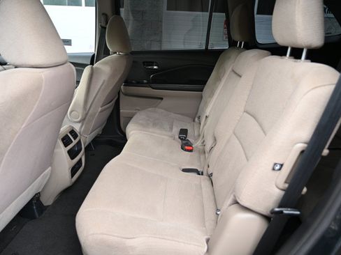 Used 2018 Honda Pilot LX image 13