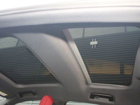 New 2025 Porsche Panamera 4 image 24