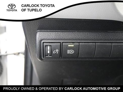 Used 2024 Toyota Corolla SE FWD image 19