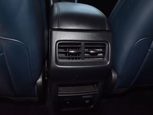 Certified 2022 Ford Edge SEL w/ Sport Appearance Package AWD/4WD image 18