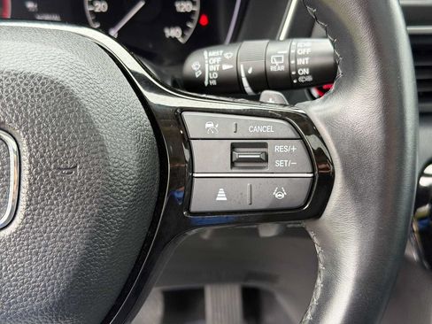 Used 2023 Honda Pilot Touring image 22