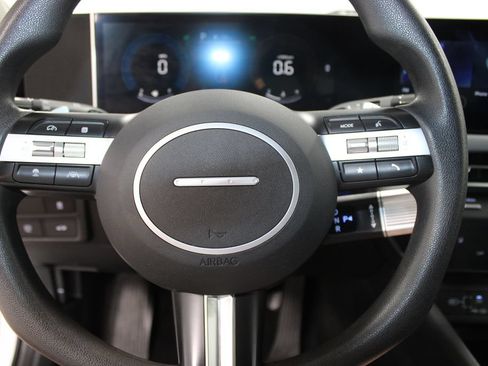Used 2025 Hyundai Sonata SEL FWD image 33