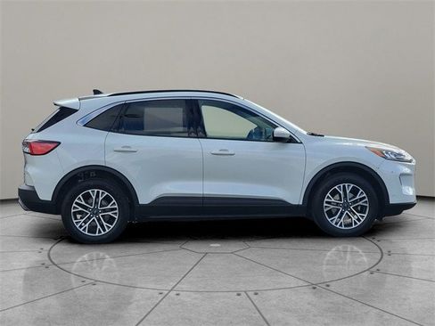 Certified 2020 Ford Escape SEL image 13