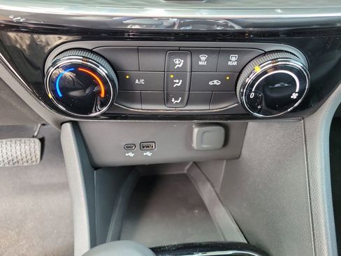 New 2026 Buick Encore GX Sport Touring image 31