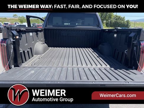Used 2025 Toyota Tundra Capstone AWD/4WD image 9