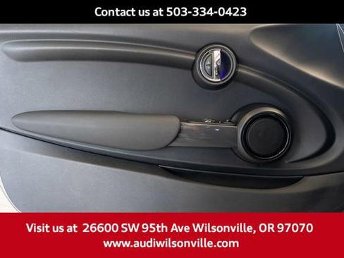 Used 2020 MINI Cooper 2-Door Hardtop FWD image 21