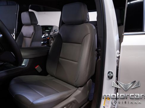 Used 2023 GMC Sierra 1500 SLT image 29