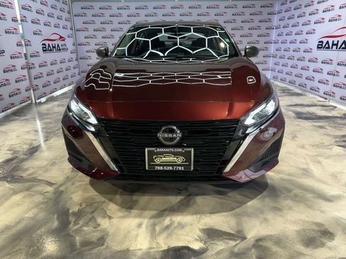 Used 2025 Nissan Altima 2.5 SV image 3