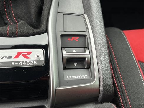 Used 2021 Honda Civic Type R image 17