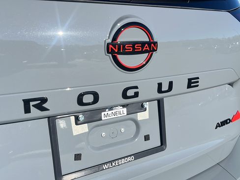 New 2026 Nissan Rogue Rock Creek image 30