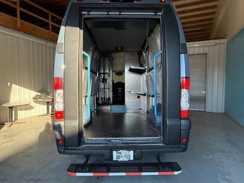 Used 2024 RAM ProMaster 3500 image 8