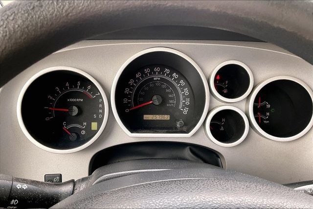 Used 2007 Toyota Tundra SR5 w/ TRD Off-Road Pkg RWD image 10