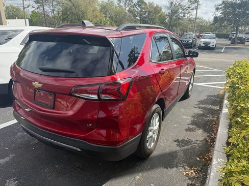 Used 2022 Chevrolet Equinox LT image 9