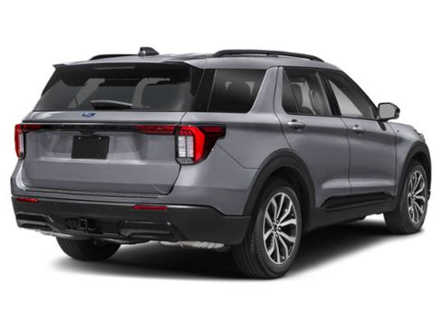 New 2026 Ford Explorer ST-Line w/ ST-Line Street Pack RWD image 2