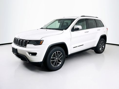 Used 2017 Jeep Grand Cherokee Limited w/ Luxury Group II AWD/4WD image 3