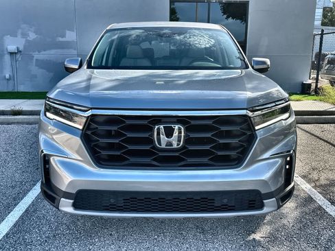 Used 2023 Honda Pilot EX-L image 12