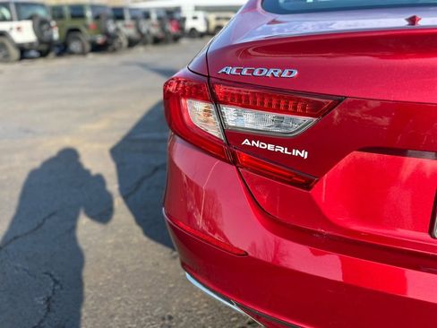 Used 2020 Honda Accord EX image 5