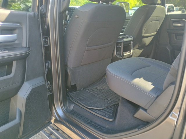 Used 2024 RAM 2500 Big Horn w/ Sport Appearance Package AWD/4WD image 21