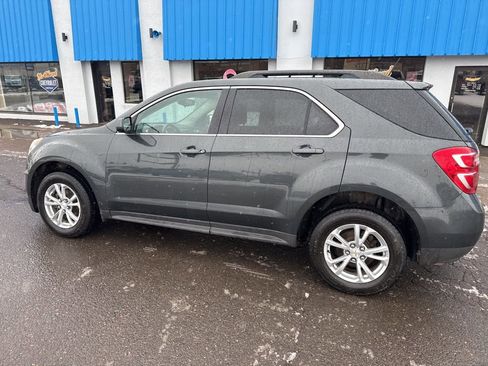 Used 2017 Chevrolet Equinox LT w/ Convenience Package image 14
