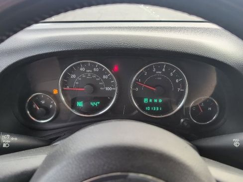 Used 2014 Jeep Wrangler Unlimited Sport w/ Quick Order Package 24S image 13